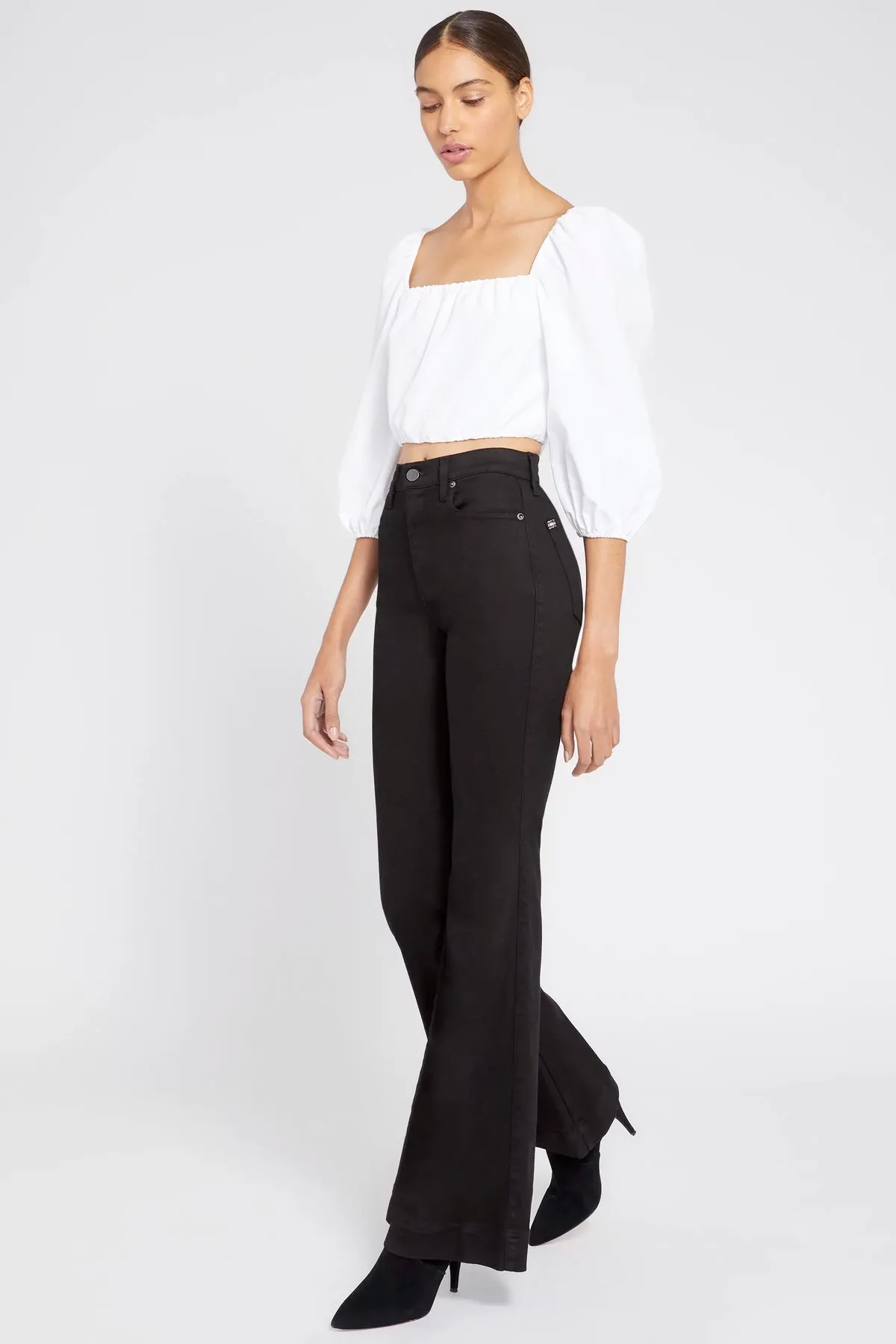 Alice & Olivia - Alta Peasant Top in White