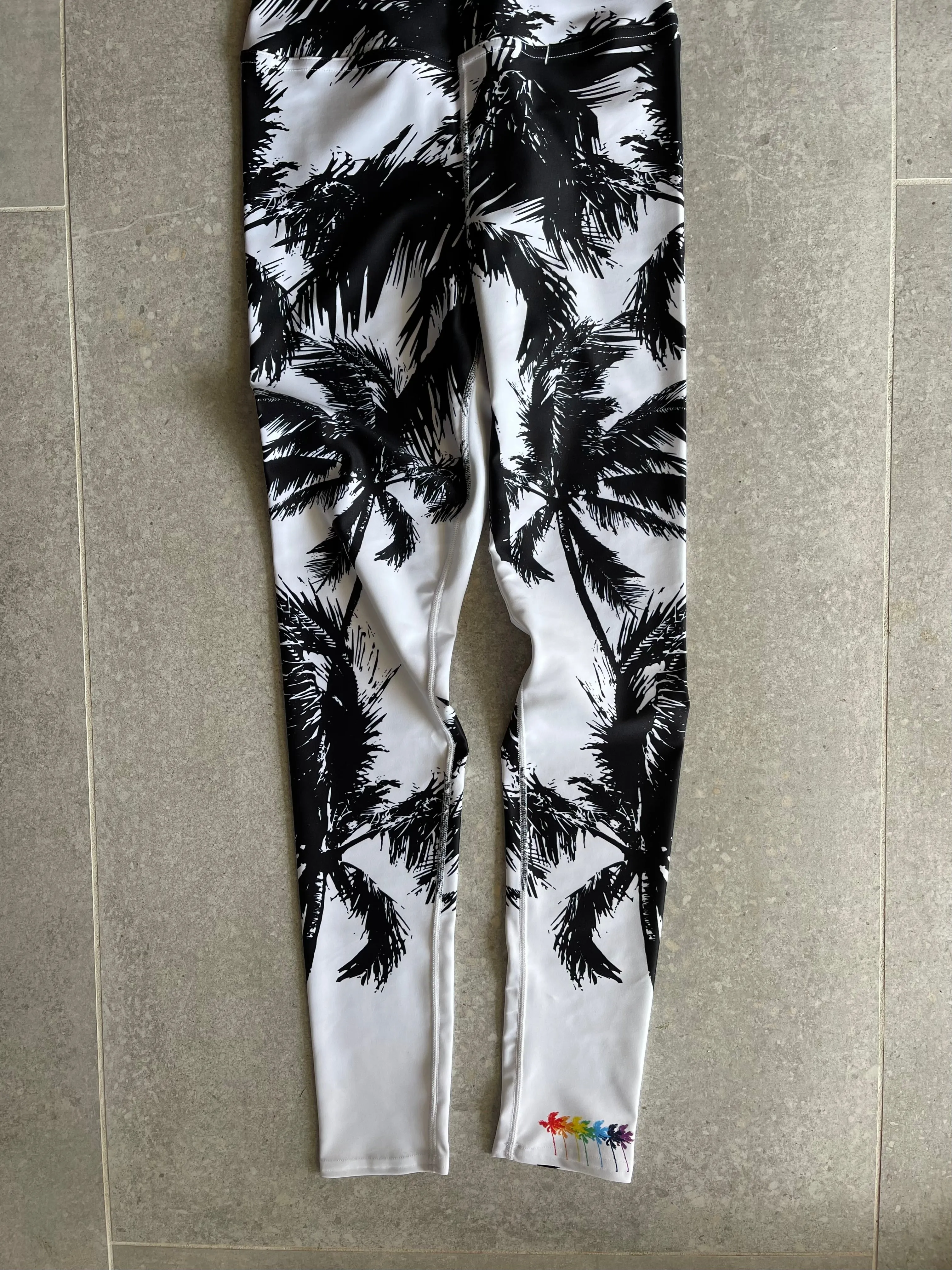 Black   White Palm Tree High Waist Yoga Leggings