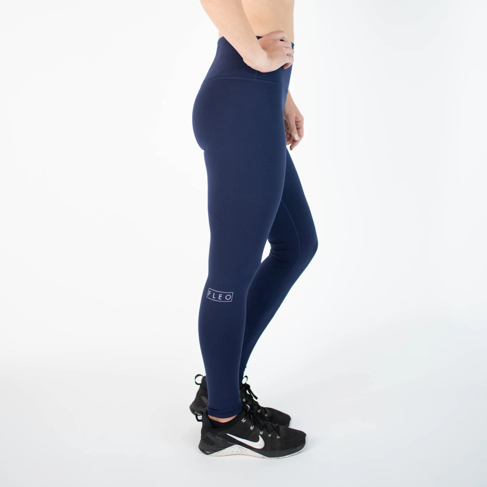 FLEO El Toro 28" Classic Navy Leggings (Bounce)