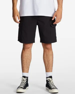 Surftrek Elastic Technical Cargo 19" Shorts - Black