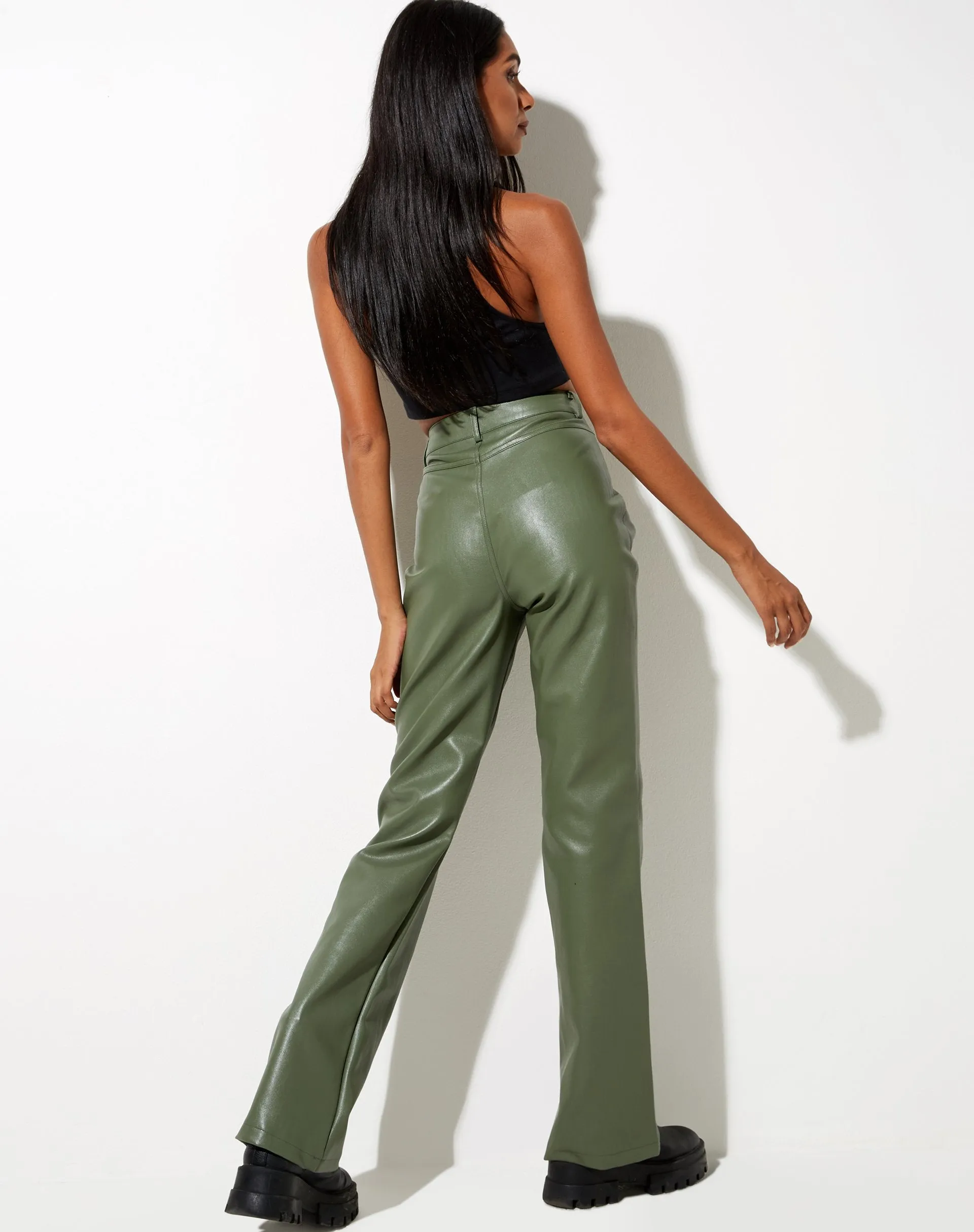 Zoven Flare Trouser in Pu Green